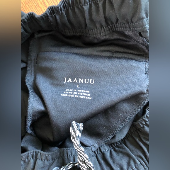 Jaanuu Scrub Set - Picture 5 of 5